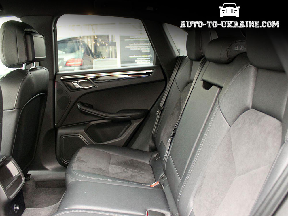 Авто з США Дніпро